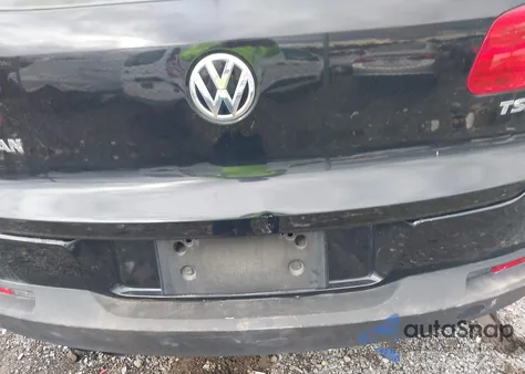 2016 Volkswagen Tiguan S из США, поврежденный, VIN WVGAV7AXXGW600795